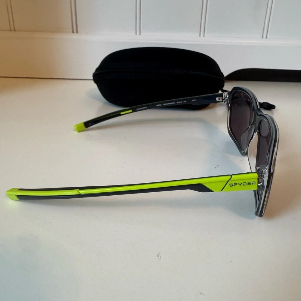 Spyder Men’s Square Black Sunglasses SP6032 with Case